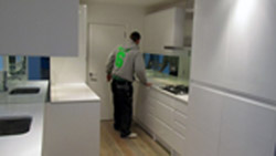 Quartz Kitchens Worktops London Notting Hill with Glass Mirror Splashback